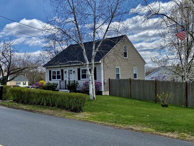 106 Varnum Rd, Dracut, MA 01826 - photo 2