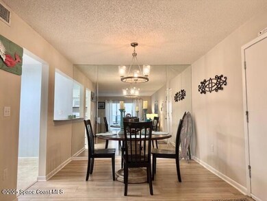Breakfast Bar off Kitchen