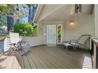 16300 Sunrise Ct, Lake Oswego, OR 97035 - photo 3