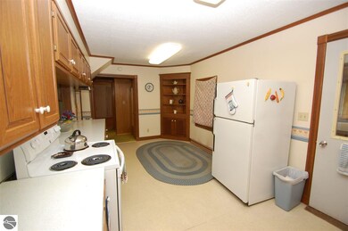4288 W M-76, West Branch, MI 48661 - photo 7