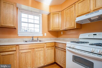3317 Camden St, Silver Spring, MD 20902 - photo 6