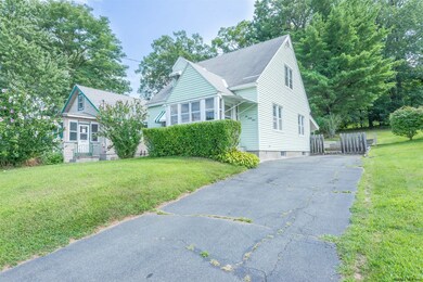 261 Summit Ave, Rensselaer, NY 12144 - photo 2