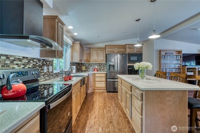 4898 Barbara Ln SE, Olalla, WA 98359 - photo 6