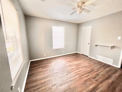 1027 W Chestnut St unit 1025, Denison, TX 75020 - photo 6