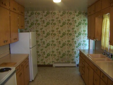 510 4th St NE, Jamestown, ND 58401 - photo 5