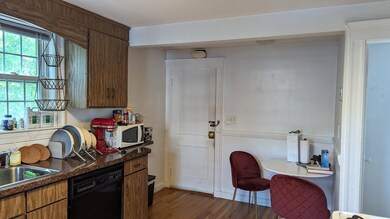 9-11 Glenmore Terrace unit 11, Newton, MA 02461 - photo 5