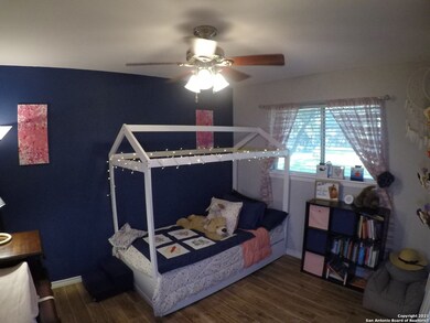 8411 Flint Rock Dr, Boerne, TX 78006 - photo 7