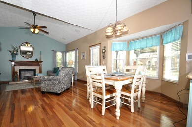 2 Eat in Space to Family Room