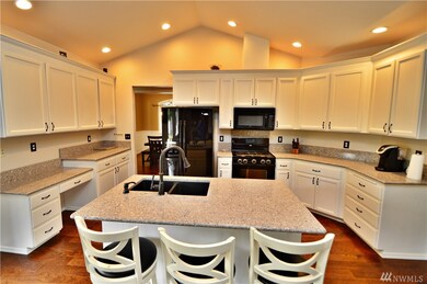 15323 148th Av Ct E, Orting, WA 98360 - photo 5