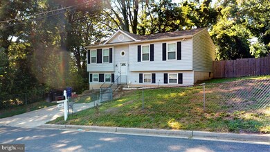 907 Abel Ave, Capitol Heights, MD 20743 - photo 3