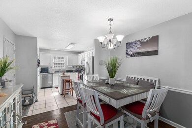 615 Raspberry Ct, Hubert, NC 28539 - photo 7