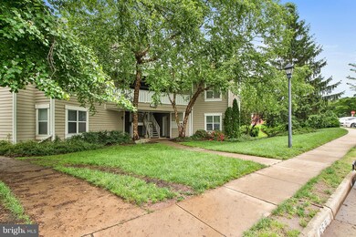 14312 Climbing Rose Way unit 102, Centreville, VA 20121 - photo 2