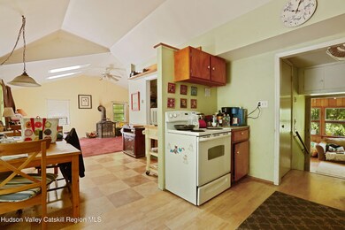 1186 Plains Rd, Wallkill, NY 12589 - photo 5