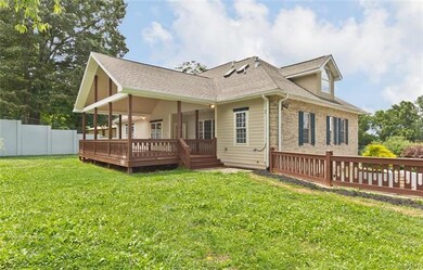 10 Fieldcrest Cir, Asheville, NC 28806 - photo 4