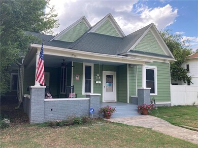 718 N Market Ave, Shawnee, OK 74801 - photo 3