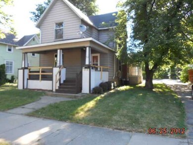 712 N Sycamore St, Lansing, MI 48906 - photo 2