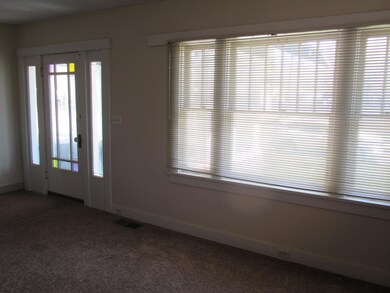 1022 Owens St, Klamath Falls, OR 97601 - photo 5