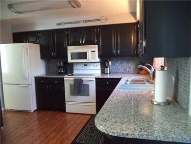 Kitchen. Fully equipped Kitchen   with genie cabin