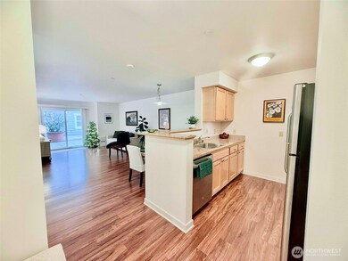 300 High School Rd NE unit 203, Bainbridge Island, WA 98110 - photo 2