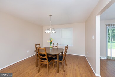 2929 Michelle Rd, Manchester, MD 21102 - photo 2