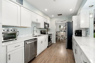 9 Rainbow Pond Dr unit 2, Walpole, MA 02081 - photo 3