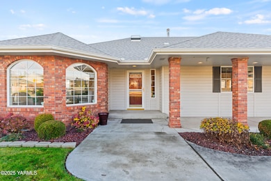 9102 W Barge St, Yakima, WA 98908 - photo 4