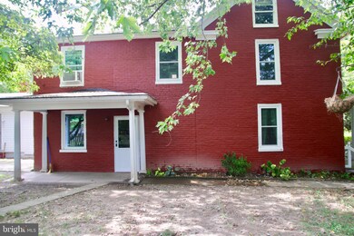 1503 W Washington St, Harpers Ferry, WV 25425 - photo 4
