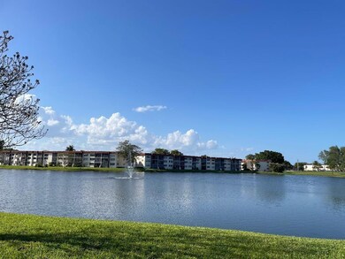 9423 S Hollybrook Lake Dr unit 203, Pembroke Pines, FL 33025 - photo 2