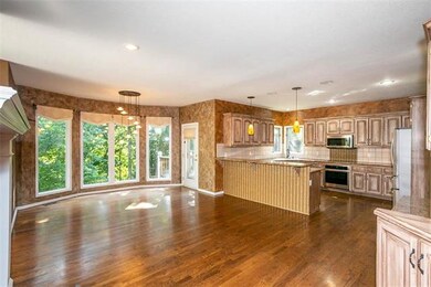 7567 Eicher Dr, Shawnee, KS 66217 - photo 7