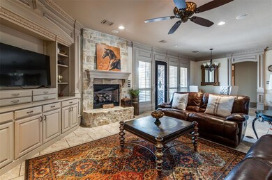 9016 Belshire Dr, North Richland Hills, TX 76182 - photo 5