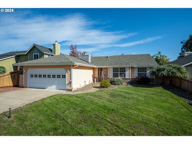 1143 S 44th St, Springfield, OR 97478 - photo 3