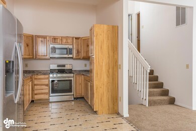 7067 S Gilleys Cir Wasilla AK-large-013-