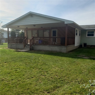 29 Shady Dr, Indiana, PA 15701 - photo 3