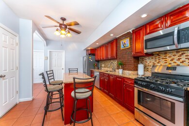 609 Bergenline Ave unit 3, Union City, NJ 07087 - photo 3