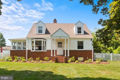 11 South River Clubhouse Rd, Edgewater, MD 21037 - photo 2