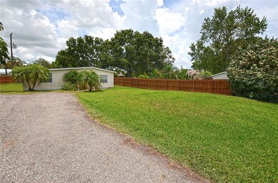 Front of house with Driveway