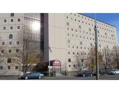 The Lakeshore Condominiums unit 802, Worcester, MA 01604 - photo 2