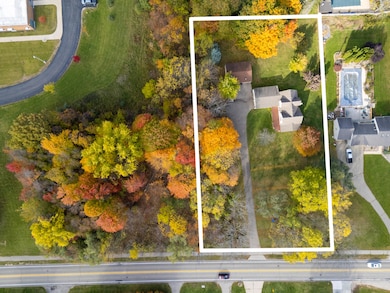 1981 52nd St SW, Wyoming, MI 49519 - photo 4