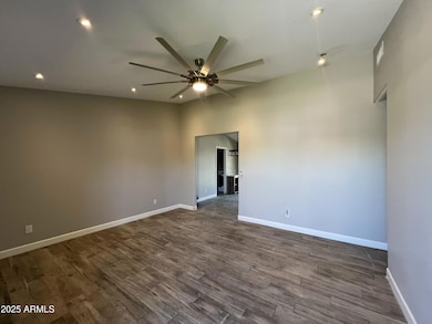 8201 S 26th St, Phoenix, AZ 85042 - photo 3