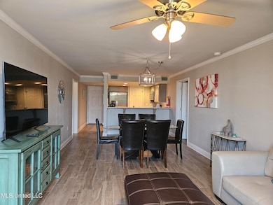 living and dinning room