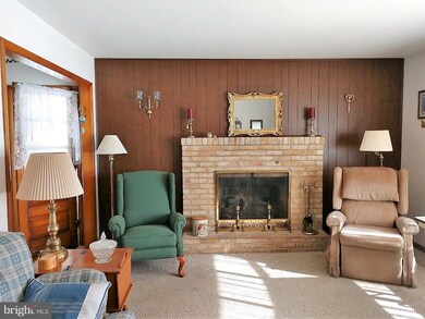 1307 State Line Rd, Waynesboro, PA 17268 - photo 5