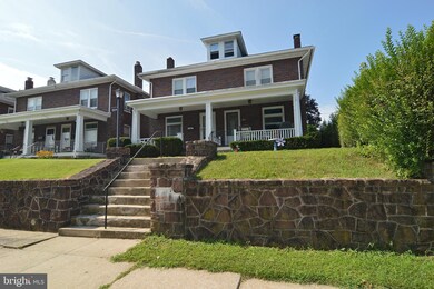 324 W Elm St, Reading, PA 19607 - photo 3