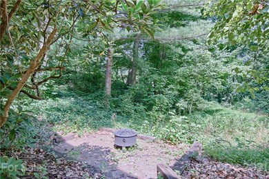 15 Simpson Hollow Rd, Asheville, NC 28803 - photo 6