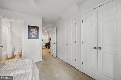 15616 John Diskin Cir, Woodbridge, VA 22191 - photo 6