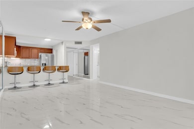9355 SW 8th St unit 4250, Boca Raton, FL 33428 - photo 4