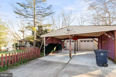 10801 Javins St, Glenn Dale, MD 20769 - photo 3