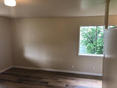 2250 Home Ave, Klamath Falls, OR 97601 - photo 3