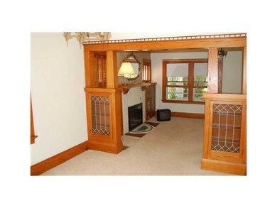 Dining Area. Open floor plan for entertaining.