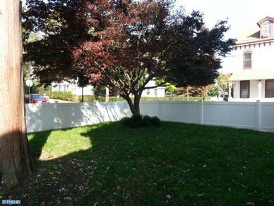 225 9th St, Upland, PA 19015 - photo 5