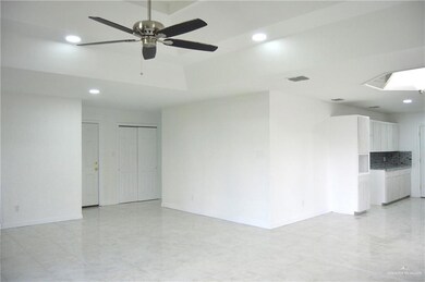 906 E Roosevelt St, Weslaco, TX 78596 - photo 4